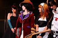 Mio Akiyama / Akanishi Jin / Maid, guitariste Visual style (K-On! / KAT-TUN / cr�ations personnelles) 