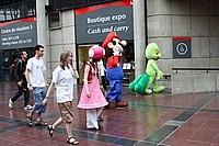 Arriv�e des premiers cosplayeurs
