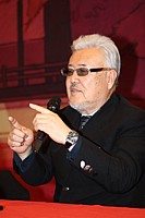 Kazuo KOIKE en conf�rence