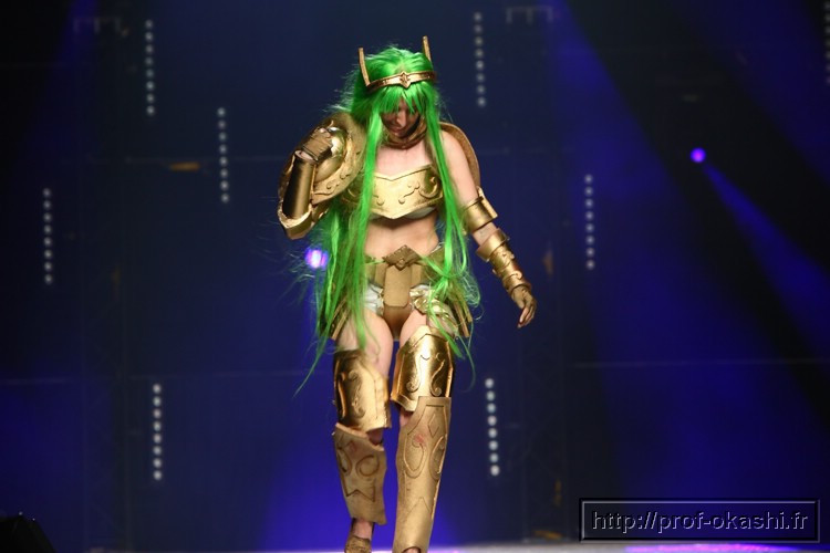 Version f�minine de Camus (Saint Seiya)