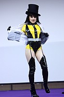 Zatanna Zatara se m�tamorphose en Silk Spectre (Batman / Watchmen)