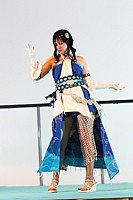 Asoka en costume