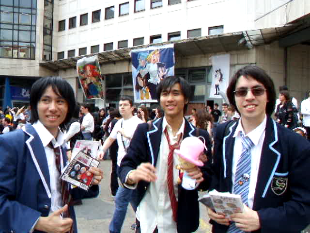 Shuuji Kiritani, Shuuji Kiritani 2 (moi) et Akira Kusano (Nobuta wo produce)